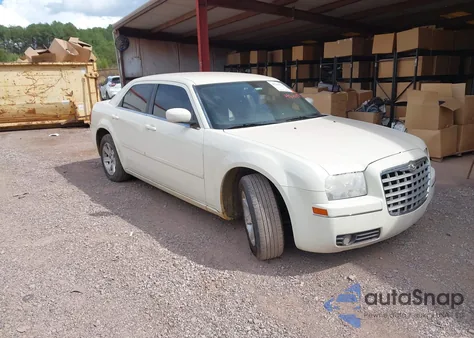 2007 Chrysler 300 Touring from USA, damaged, VIN 2C3KA53GX7H892120